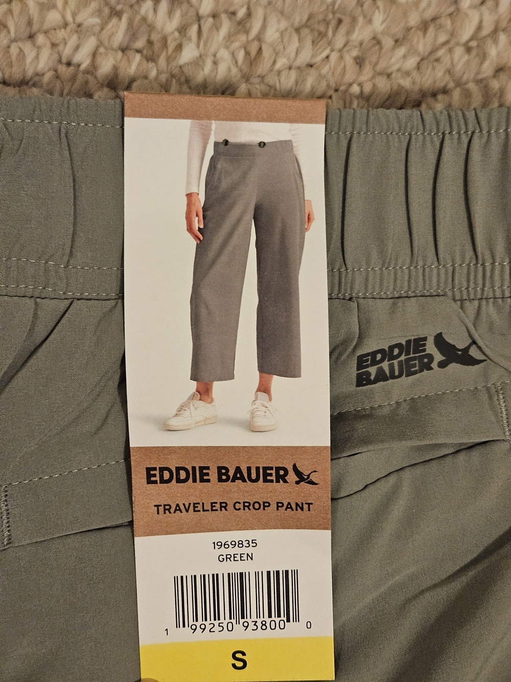 Eddie Bauer Women's Traveler Crop Pant - Olive Green